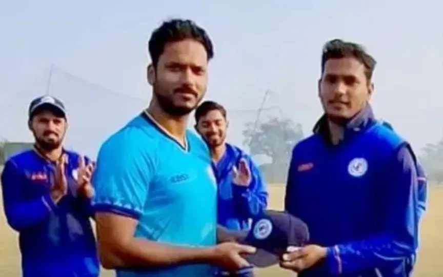 Bihar's Shabbir Khan wreaks havoc in VHT Plate final news