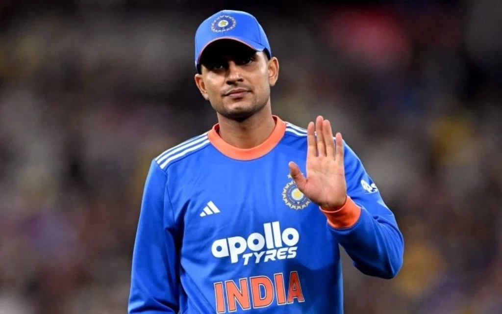 Shubman Gill was excluded from India's T20 WC squad [Source: @ImTanujSingh/x.com]