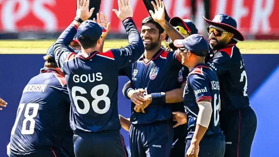 टी20 विश्व कप 2026 के लिए अमेरिकी क्रिकेट टीम [स्रोत: @CricCrazyJohns/X]