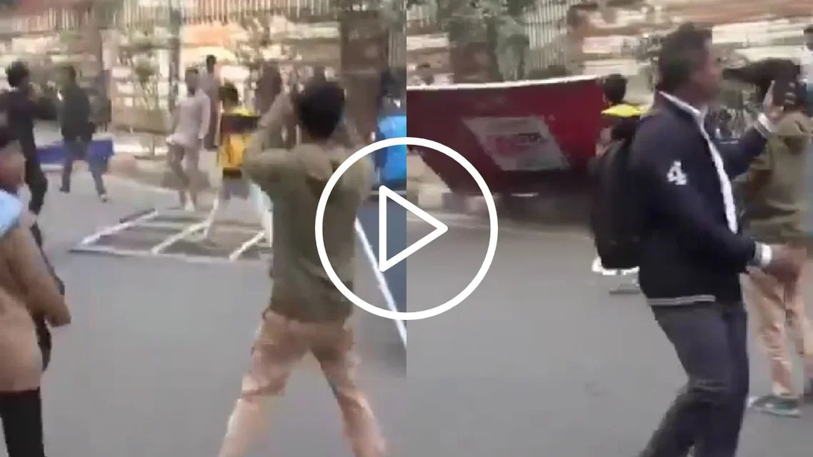 Fans protest in Mirpur (Source: @AnupPalAgt/x.com)