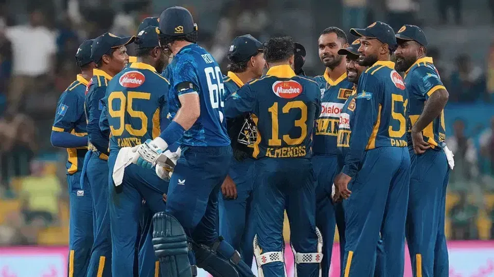 एसएल बनाम अंग्रेजी (स्रोत:X)