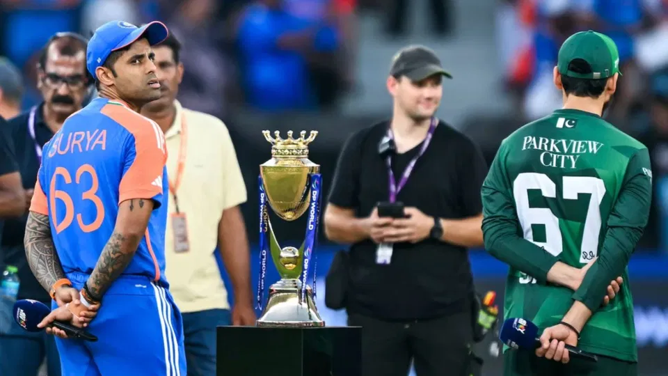 सूर्यकुमार यादव और सलमान अली आगा (X)