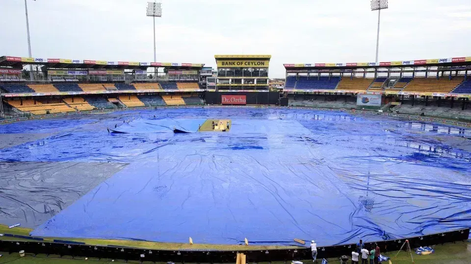 आर प्रेमदासा स्टेडियम की मौसम और पिच रिपोर्ट [X]
