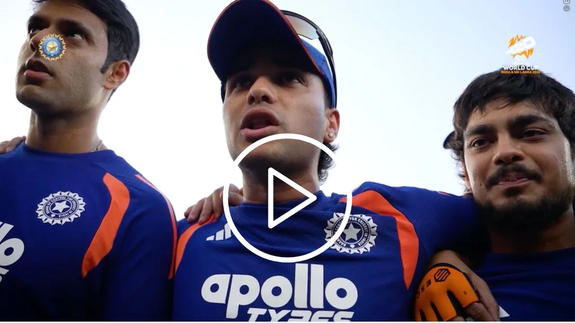 Ishan laughs as Abhishek Sharma gives pep talk (Source: @BCCI/x.com)
