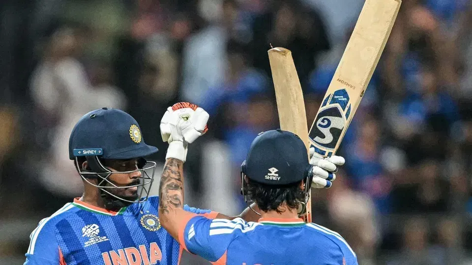 इंग्लैंड के ख़िलाफ़ T20 विश्व कप के नॉकआउट मुक़ाबले में भारत ने लगाई रिकॉर्ड्स की झड़ी