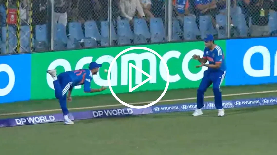 Axar Patel Catch (Source: X)