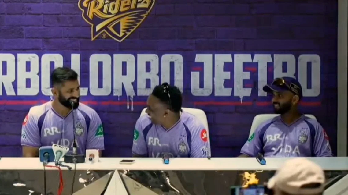 Dwayne Bravo fumbles on live camera [Source: @venkymama100/X.com]