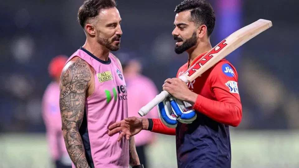 डु प्लेसिस और कोहली [AFP]
