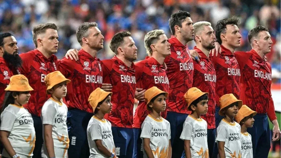 England legend announces retirement [Source: AFP]