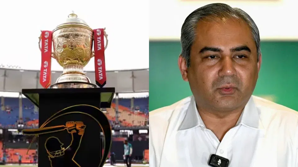 IPL ट्रॉफी और मोहसिन नक़वी [AFP]