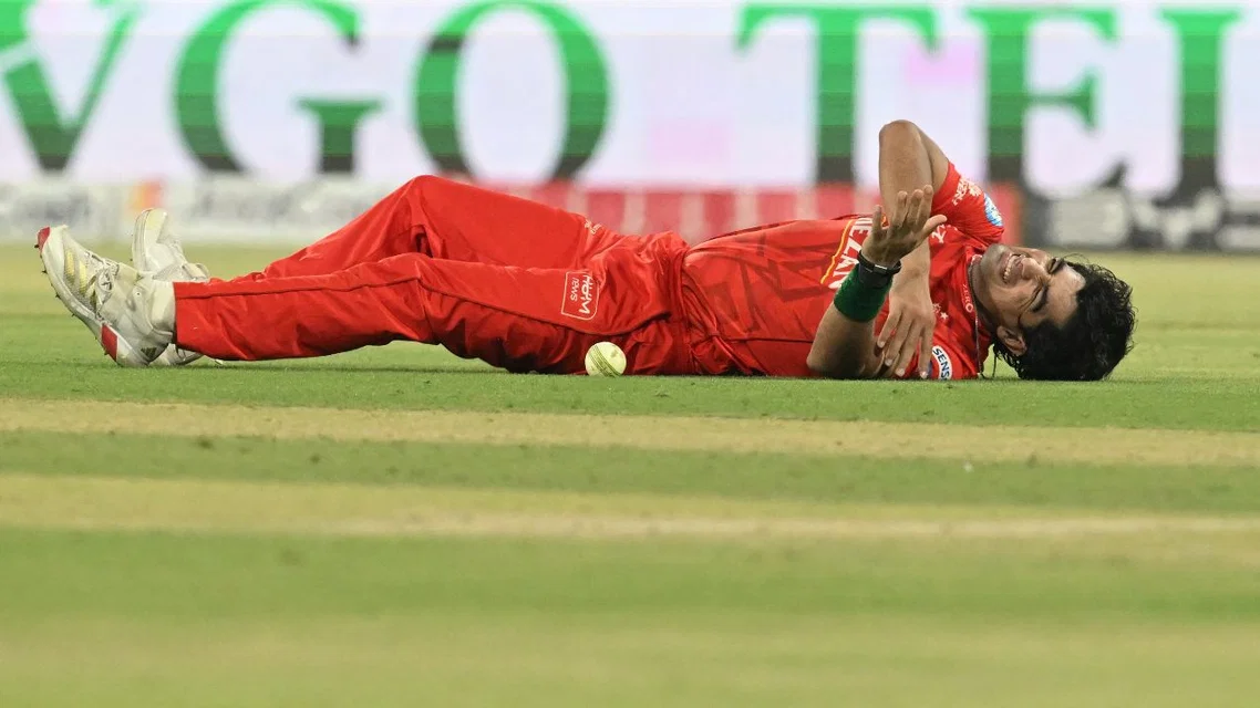 Naseem Shah injured his ACJ joint during clash vs Karachi. Credits - AFP