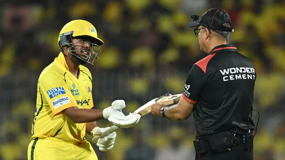 चेपॉक में धमाल के बाद भी CSK स्टार आयुष म्हात्रे इस अनचाही सूची में हुए शामिल