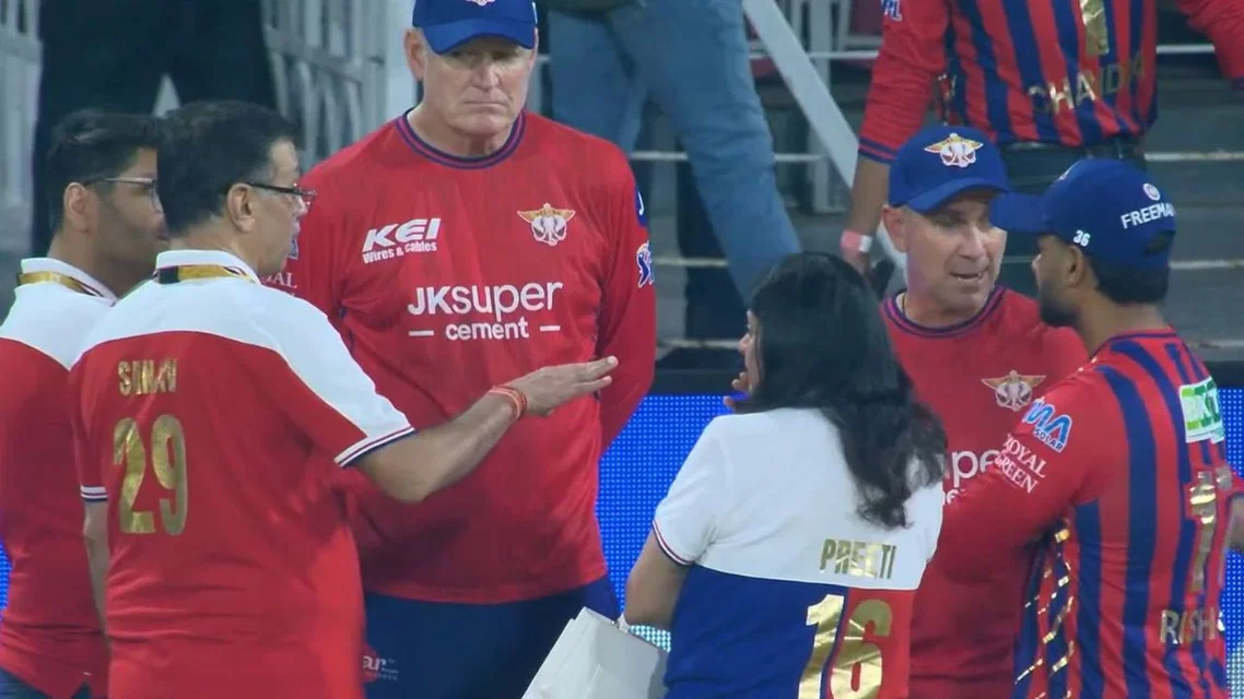 Sanjiv Goenka Scolding Rishabh Pant, Justin Langer, Tom Moody. Image Credits: JioStar