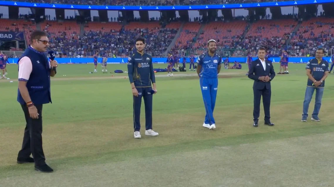 GT set to bowl vs MI [Source: Screengrab/JioHotstar]
