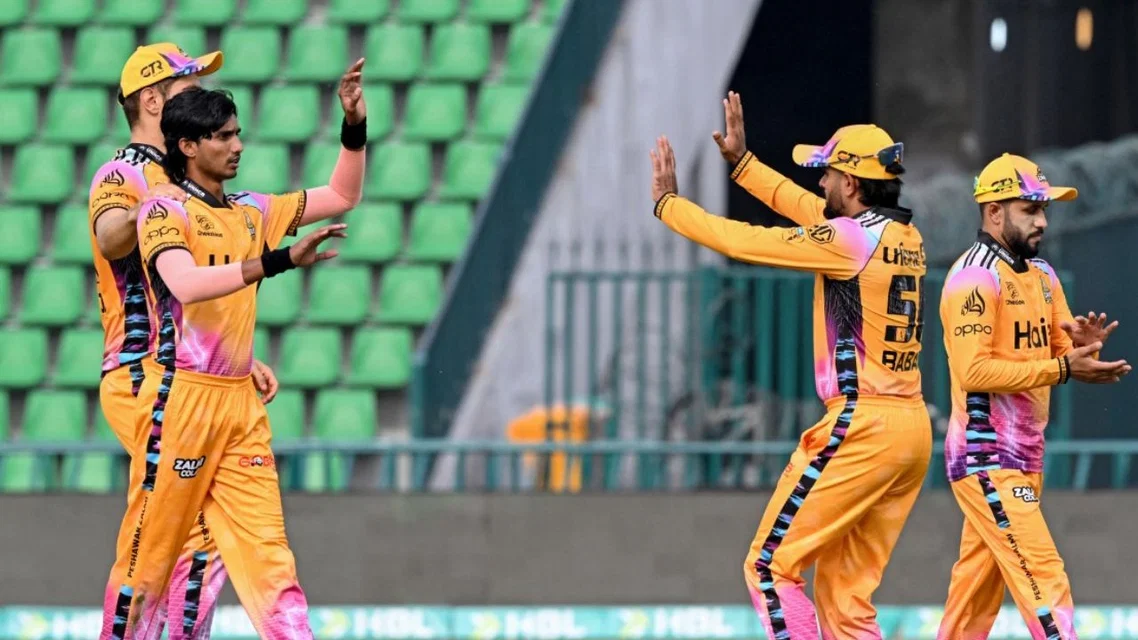 Ali Raza for Peshawar Zalmi. [Source - AFP]