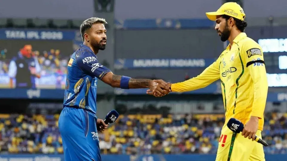 IPL 2026: मुंबई इंडियंस के खिलाफ मैच में CSK के खिलाड़ी काली पट्टी पहनकर क्यों खेल रहे है? यह है कारण
