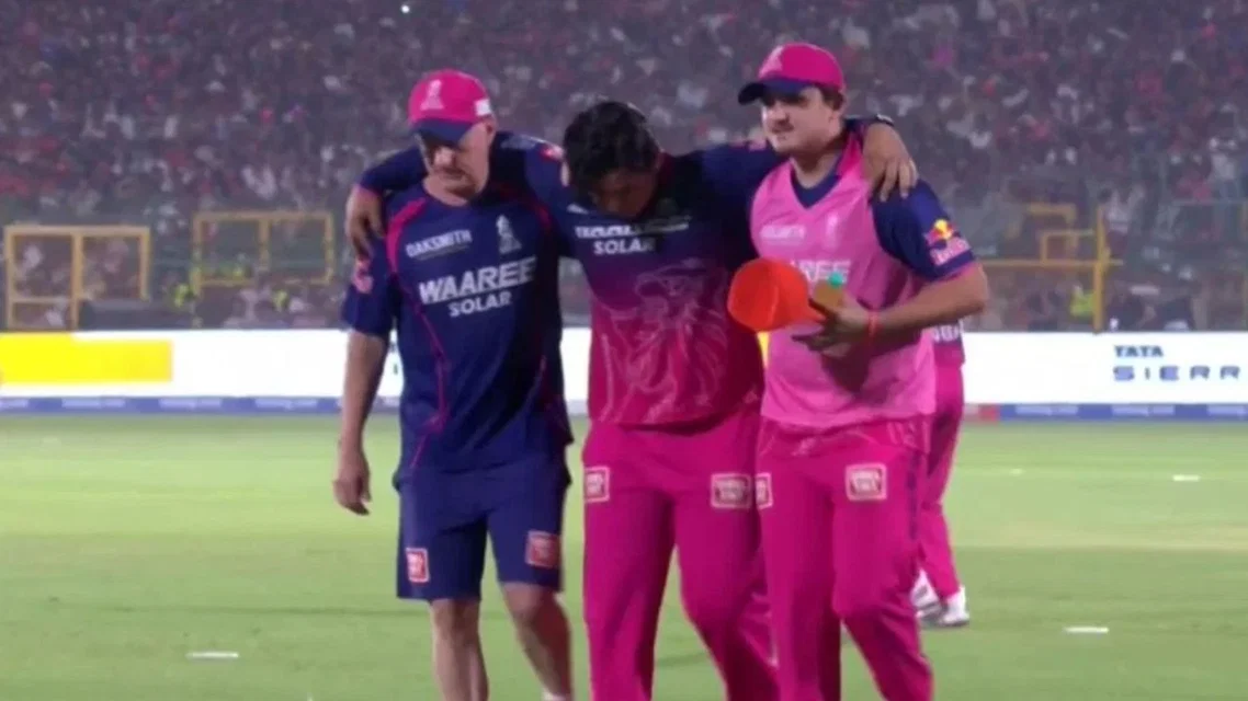 Vaibhav Sooryavanshi injured (Source: ScreenGrab/Hotstar)