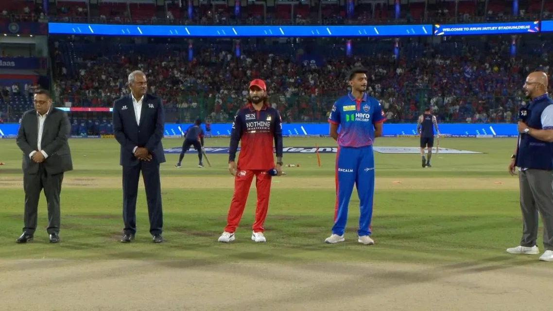 DC vs RCB Toss (Source: : JioHotStar)