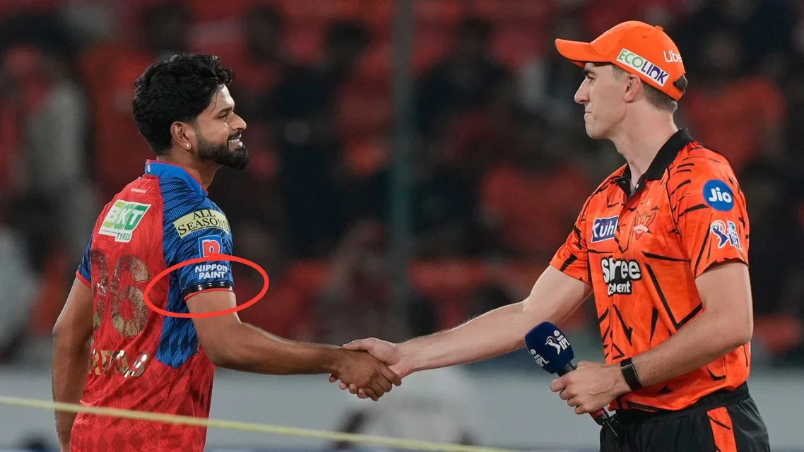 Punjab Kings Players wear black armband vs SRH (Source: AP)
