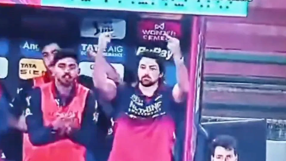 टिम डेविड [X/@crickohliic]