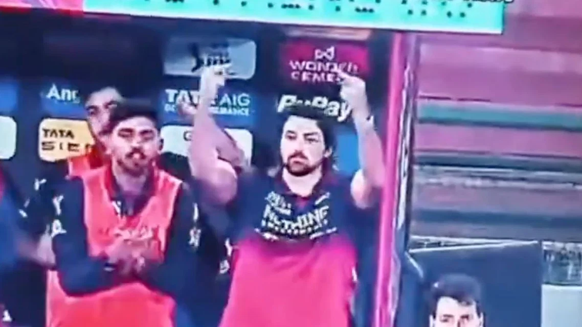 Tim David after RCB vs MI in IPL 2026. PC- X/@crickohliic