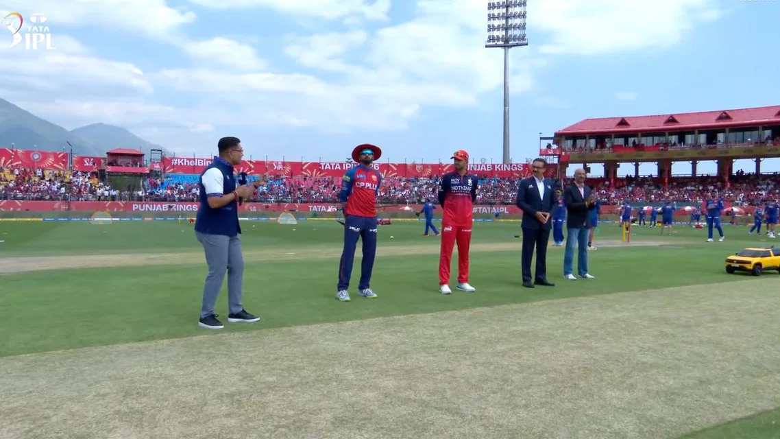 PBKS vs RCB Toss Shreyas Iyer, Jitesh Sharma. Image Credits: JioHotstar