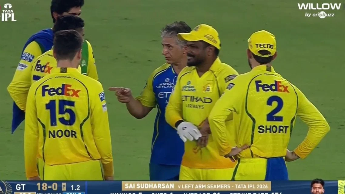 Sanju Samson suffers injury [Source; screengrab/JioHotstar]
