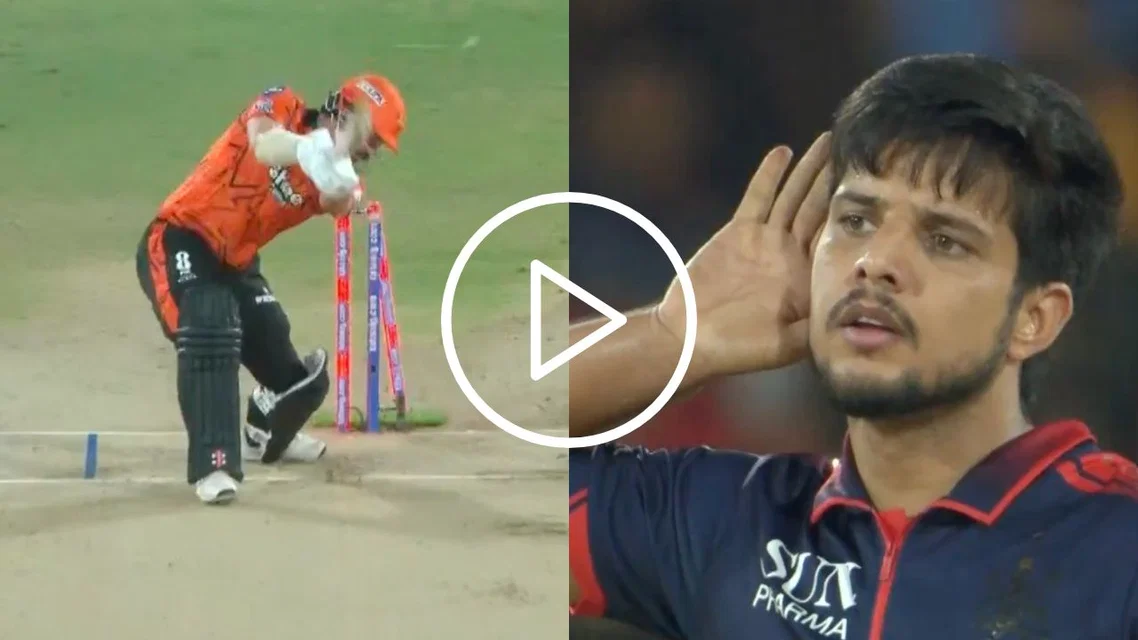 Travis Head wicket - (Source: ScreenGrab/Hotstar)