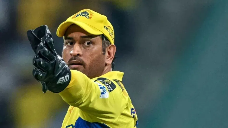MS Dhoni's future revealed news