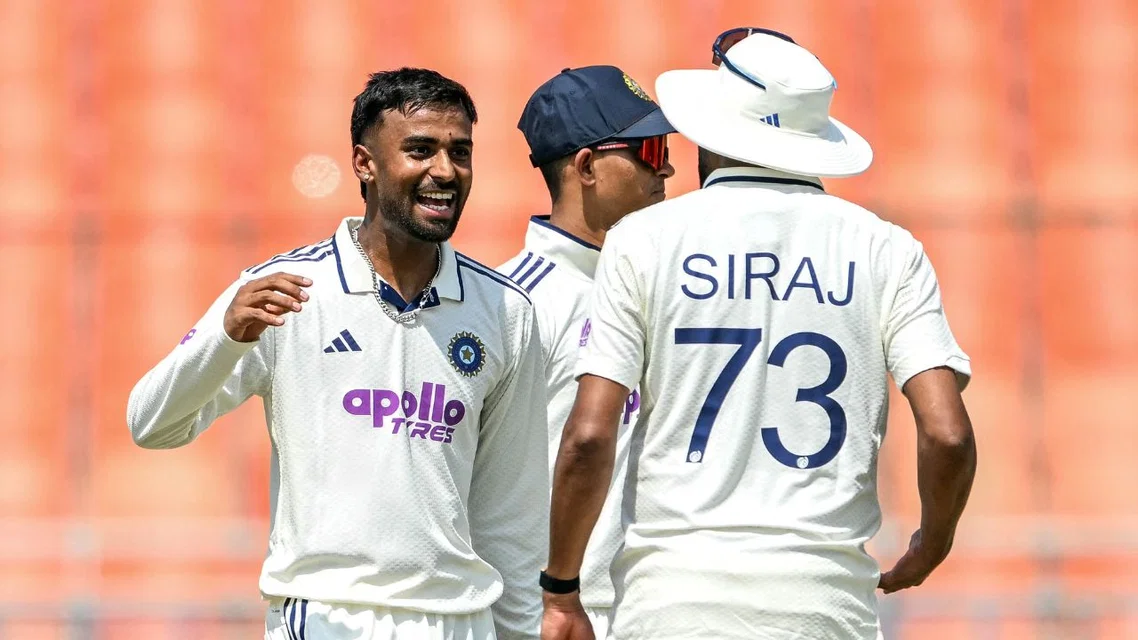 Manav Suthar celebrating a wicket with teammates. PC- AFP