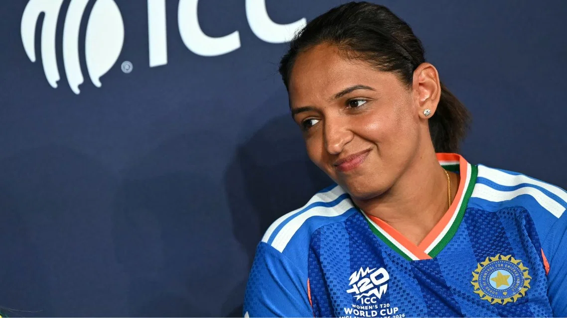 Harmanpreet Kaur in action (Source: AFP Photos)