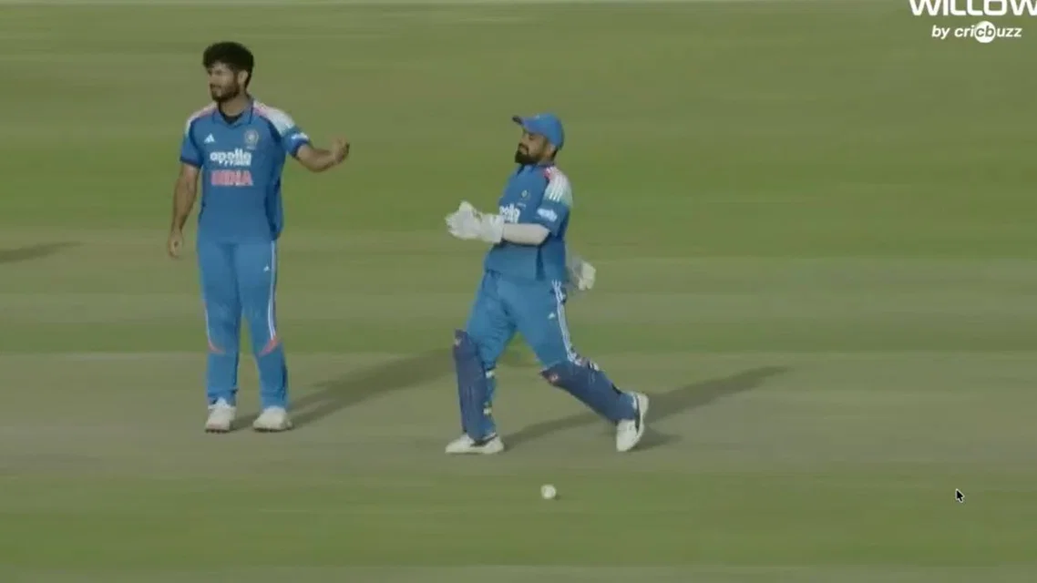 Arshad Khan and Prabhsimran Singh [Source: screengrab]