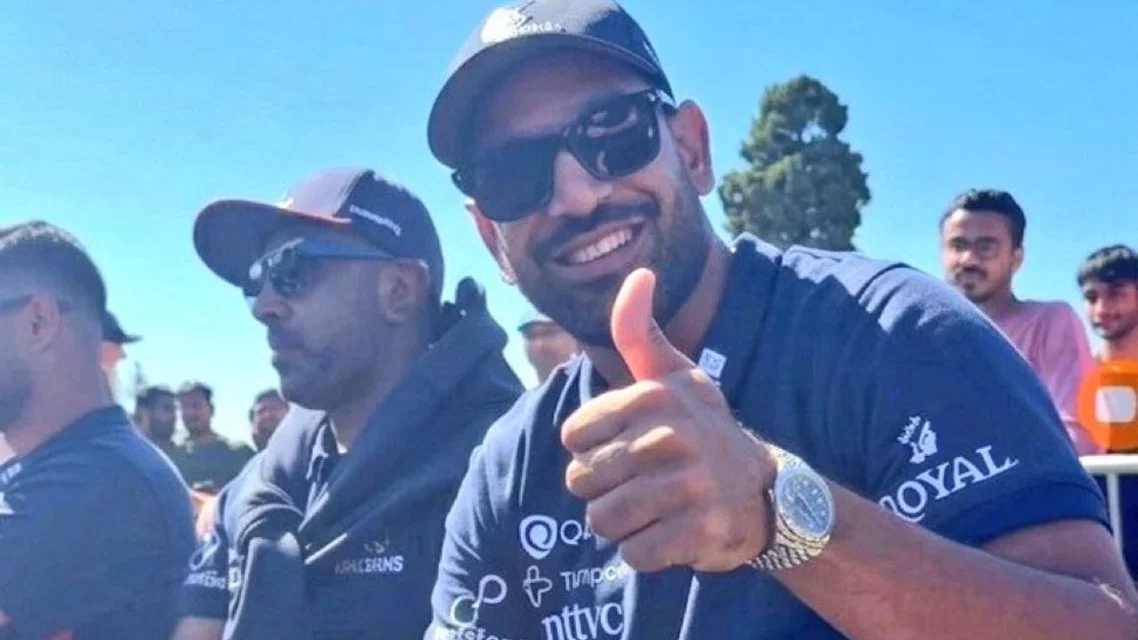 Haris Rauf with Ravi Ashwin in MLC 2026. Image Credits- X.com/Ha55anTufail