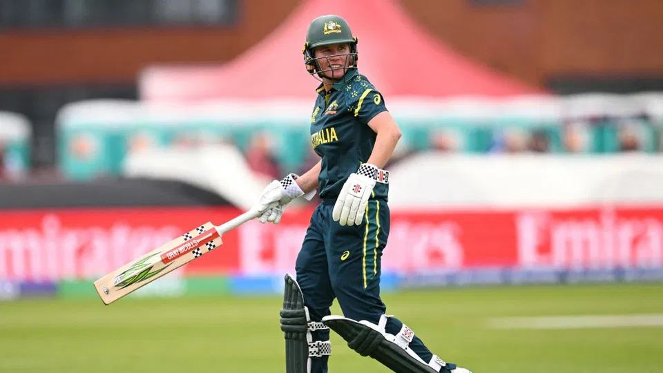 Beth Mooney Leaves Greats Behind in T20 World Cup Knockouts