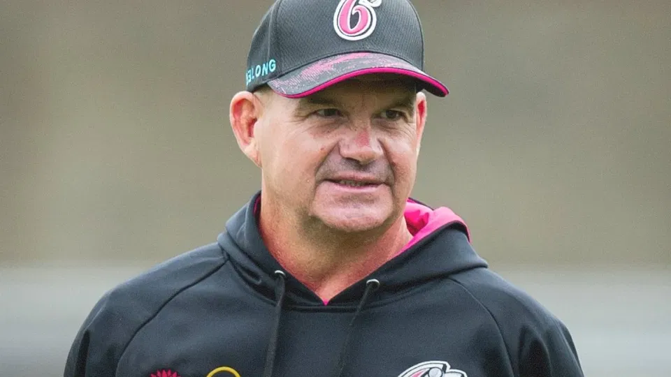 Former England Coach Named Sydney Sixers' New BBL Coach