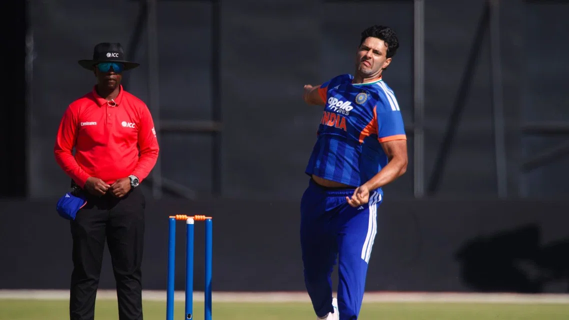 Shivam Dube bowling in Zimbabwe (Source: AP Photos)