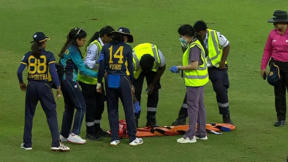 Vishmi Gunaratne Taken Off The Field On A Stretcher In IND Vs SL Women’s Asia Cup Final