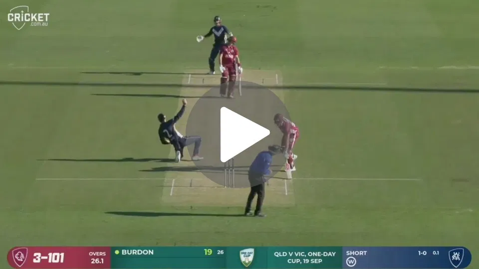 Watch- Matt Short's One-Handed Stunner Ruins Marnus Labuschagne's 1st Innings After ODI Snub