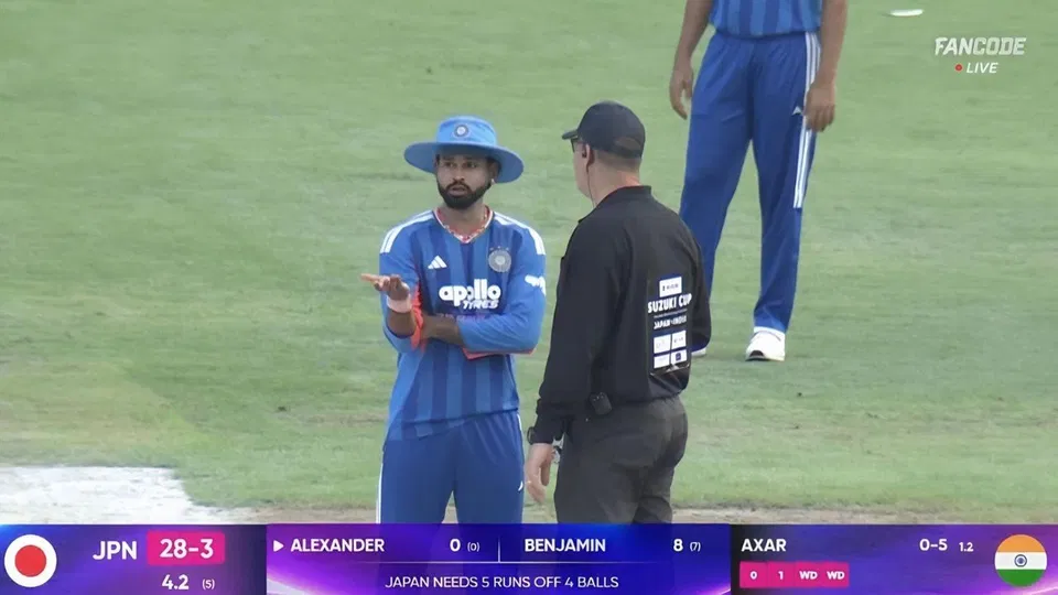 Japanese Player Openly Speaks On Shreyas Iyer Influencing Controversial Wide Decision