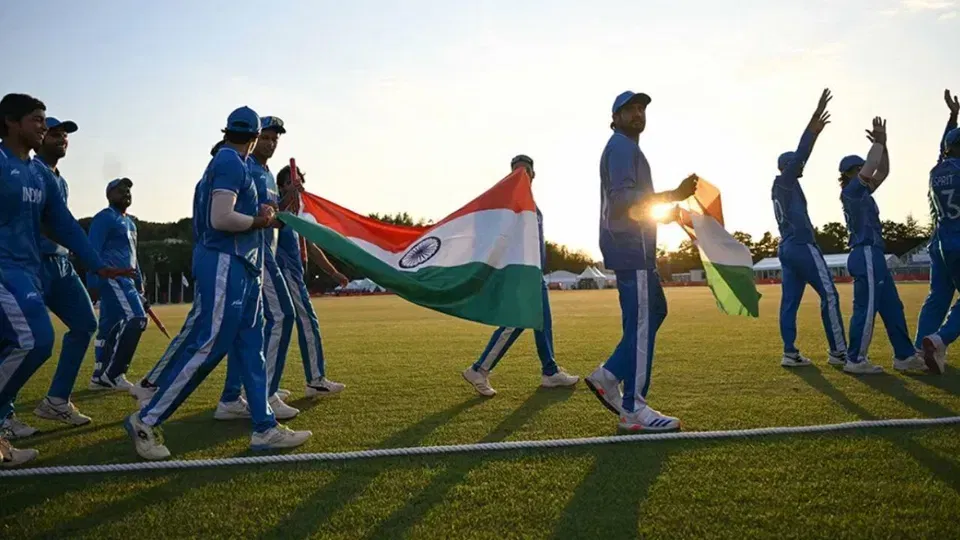 Team India Ignores Pakistan After Winning Asian Games Gold, Give Lap of Honor
