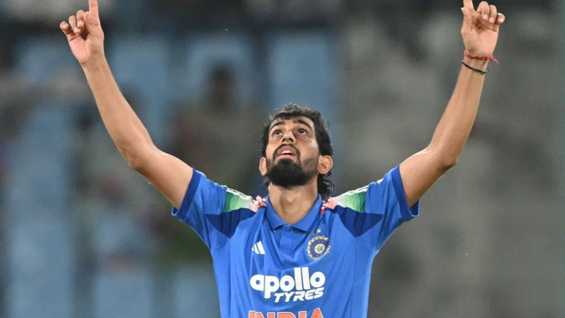 Morkel backs Prince Yadav to deliver in 5th T20I vs West Indies [Source: AFP]
