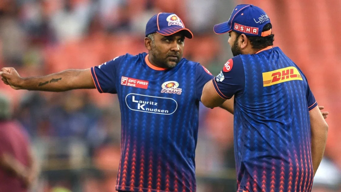 Mahela Jayawardene steps down as MI head coach - (Source: AFP)