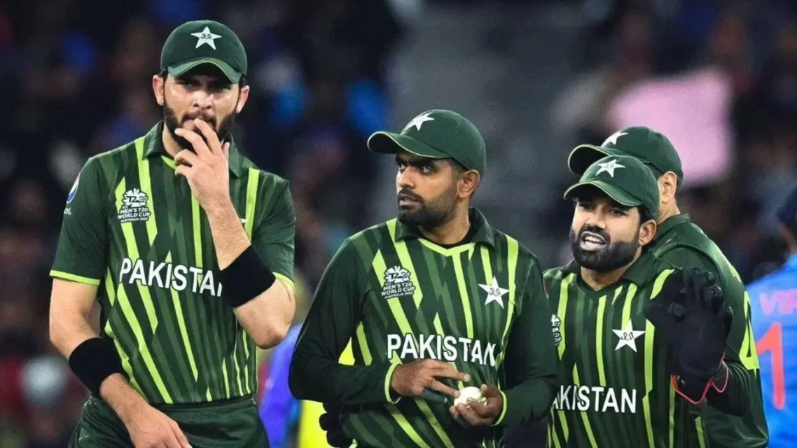PCB delays central contract for Pakistan players [Source: AFP]
