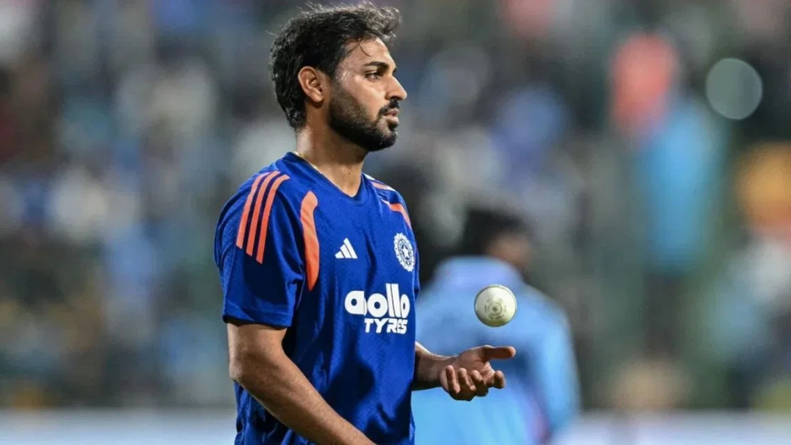 Bhuvneshwar Kumar in practice session (Source: AFP)