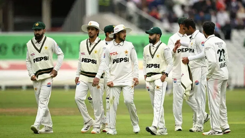 List Of Changes In Pakistan Squad For Sri Lanka Tests From England Tests