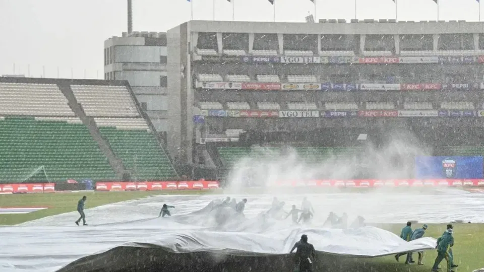 Gaddafi Stadium Pitch Report, Lahore, Weather Report For PAK vs SL, Tri ...