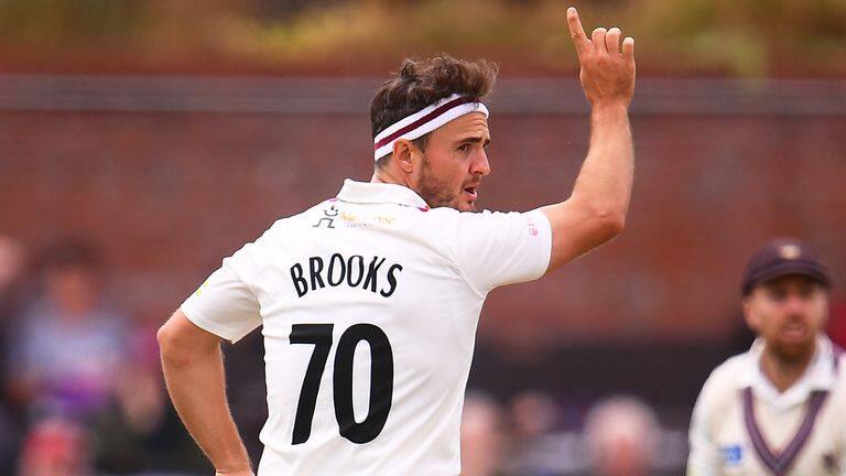 Jack Brooks extends his stay at Somerset County Cricket Club 